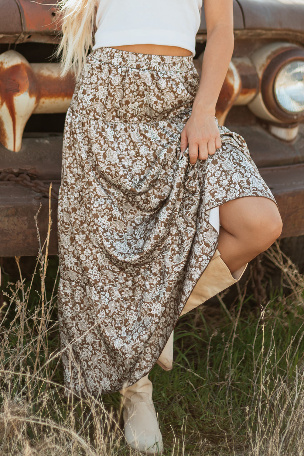 Brown western floral print ruffle high waist maxi skirt with loose fit